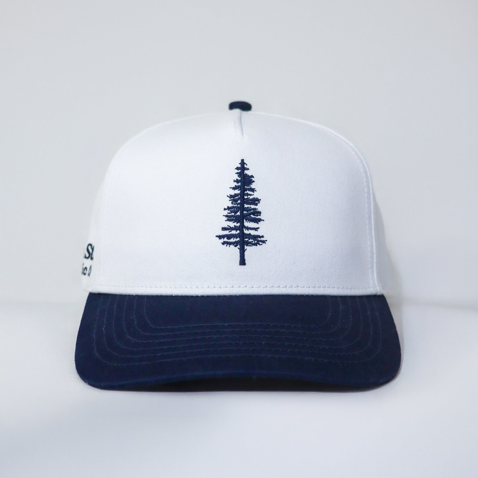 The Hudson: White | Classic Navy – Spruce Street Athletic Co.