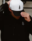 The Hudson: White | Black
