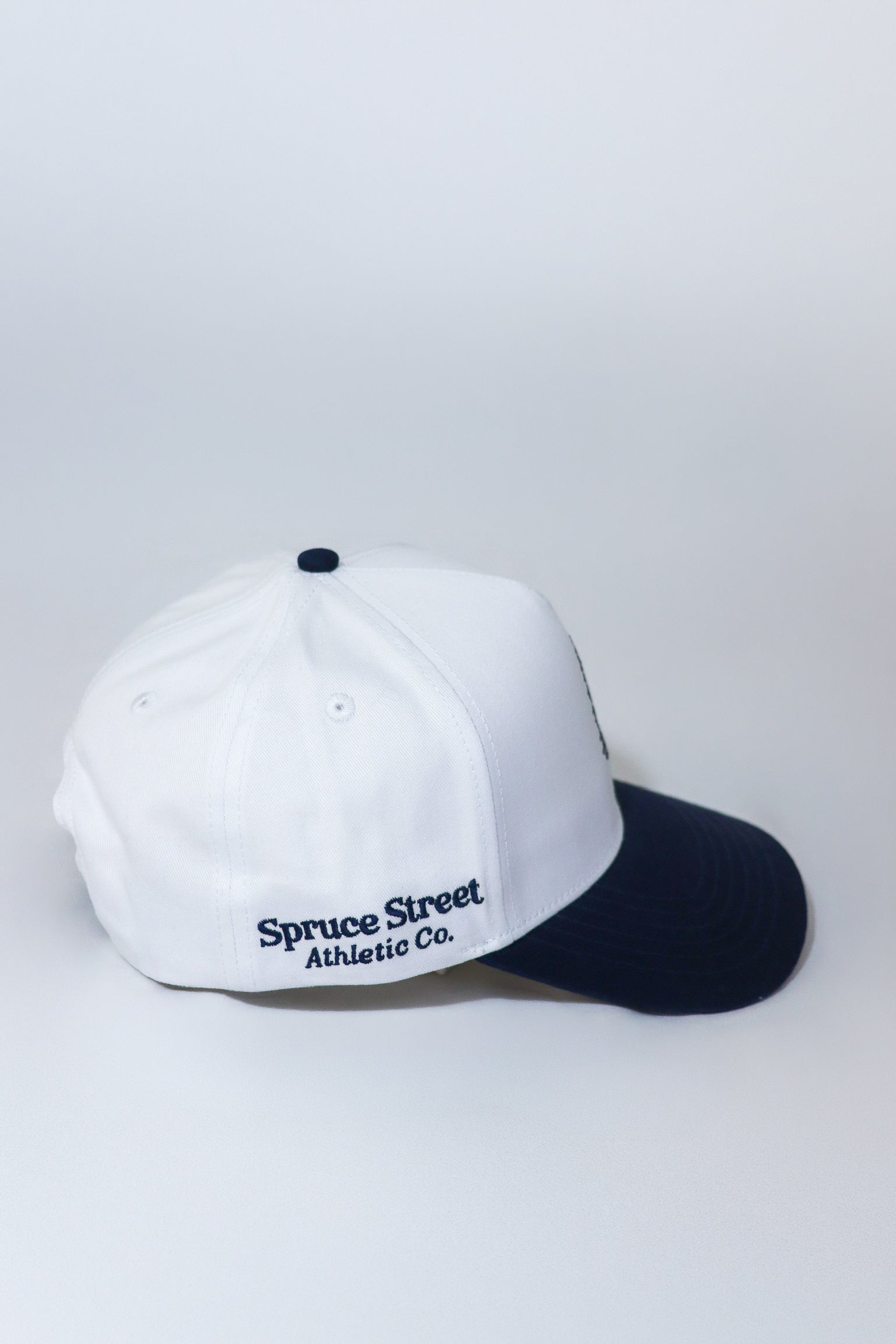 The Hudson: White | Classic Navy